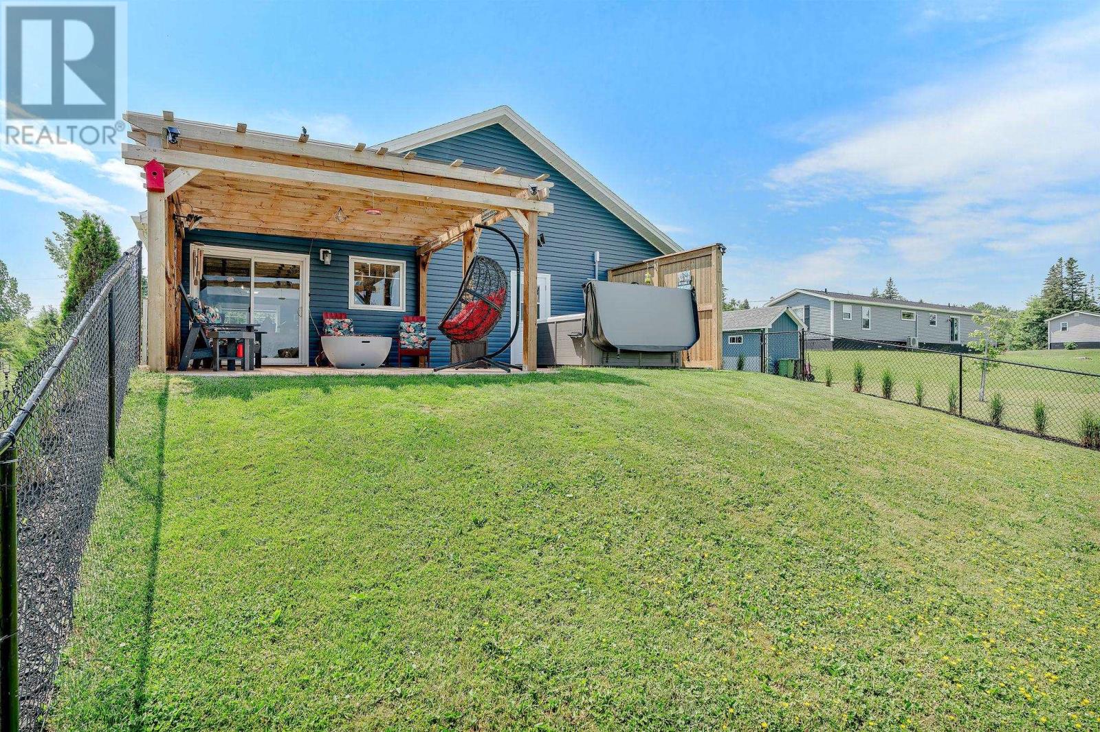 66 Macquarrie Road, Brackley Beach, Prince Edward Island  C1E 2V2 - Photo 36 - 202525650