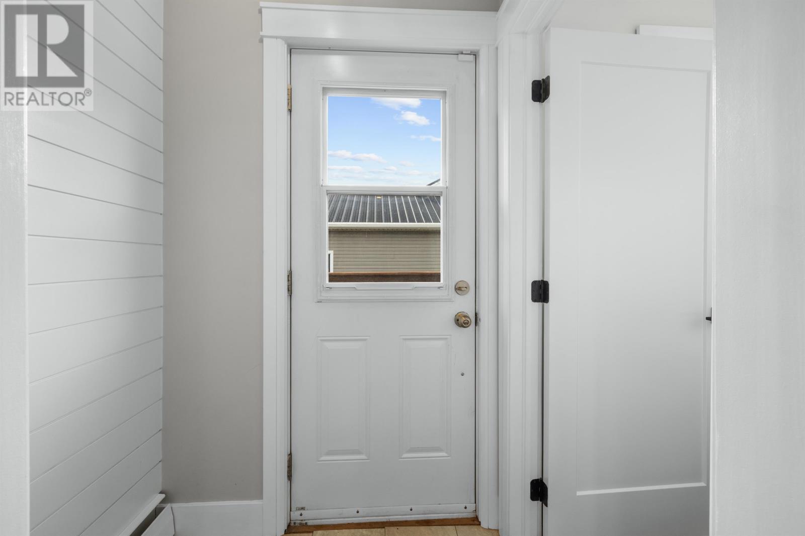 390 Highland Avenue, Summerside, Prince Edward Island  C1N 2M3 - Photo 7 - 202525822