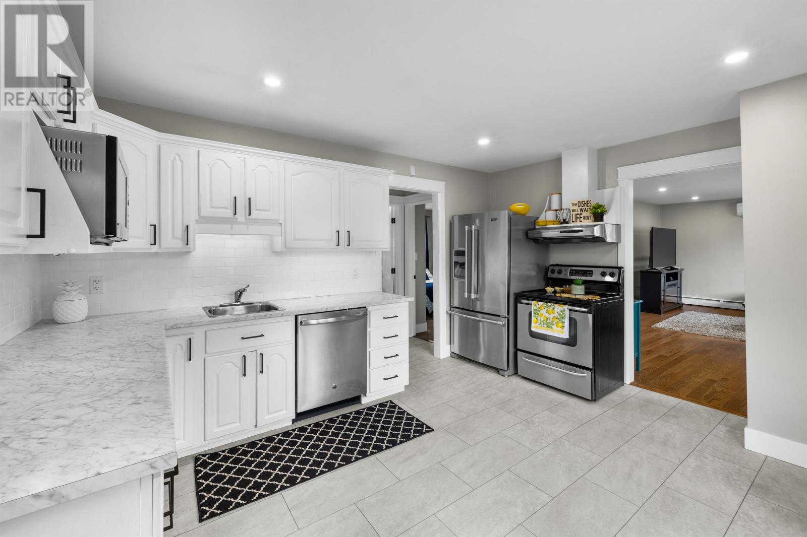 390 Highland Avenue, Summerside, Prince Edward Island  C1N 2M3 - Photo 8 - 202525822