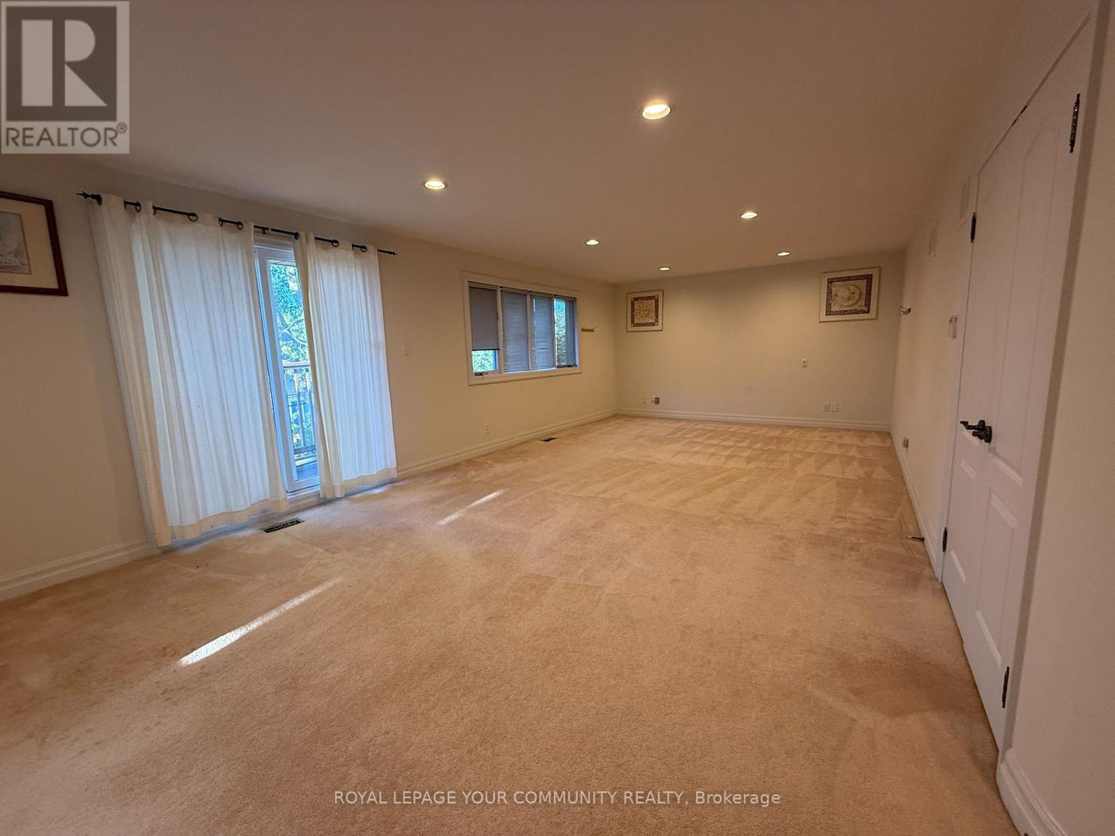 238 Horsham (Main Floor And 2nd Floor) Avenue, Toronto, Ontario  M2N 2A6 - Photo 9 - C12462392