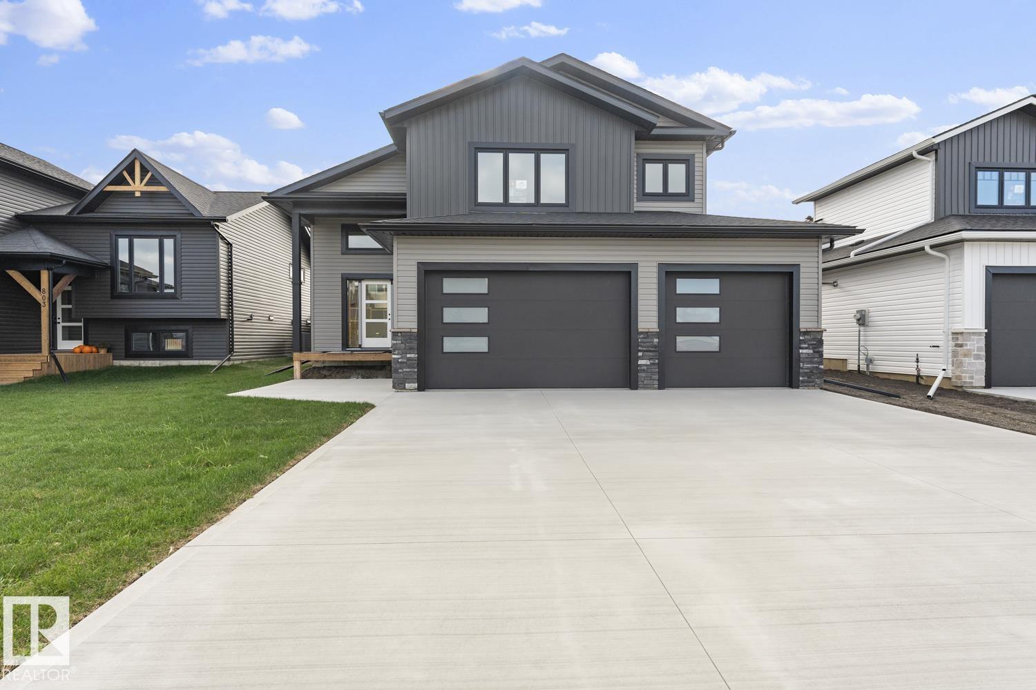 805 Schooner DR, Cold Lake, Alberta