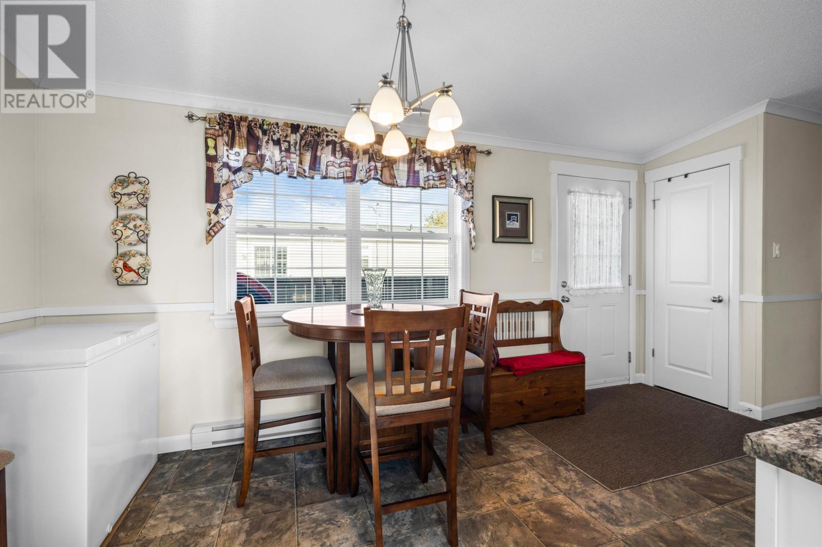 73 Hinton St, Summerside, Prince Edward Island  C1N 0K8 - Photo 16 - 202525823