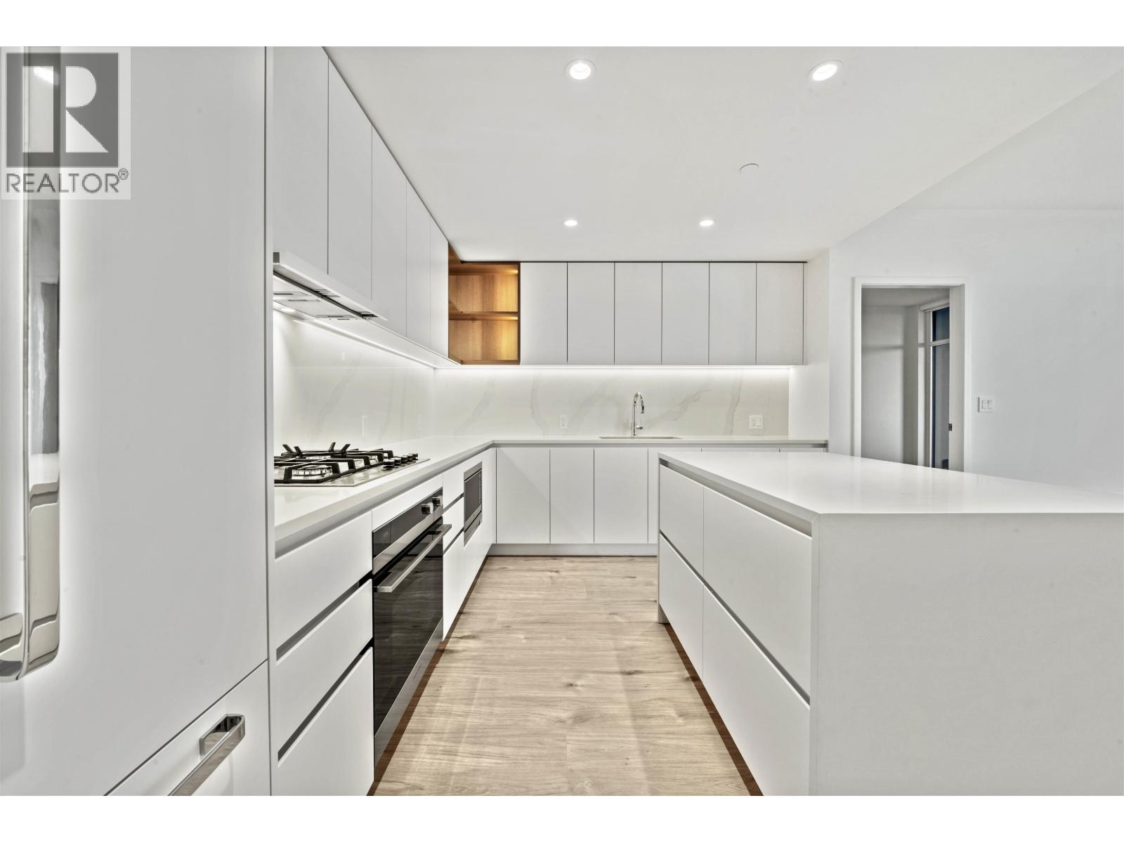 806 720 Farrow Street, Coquitlam, British Columbia  V3J 0P3 - Photo 6 - R3058002