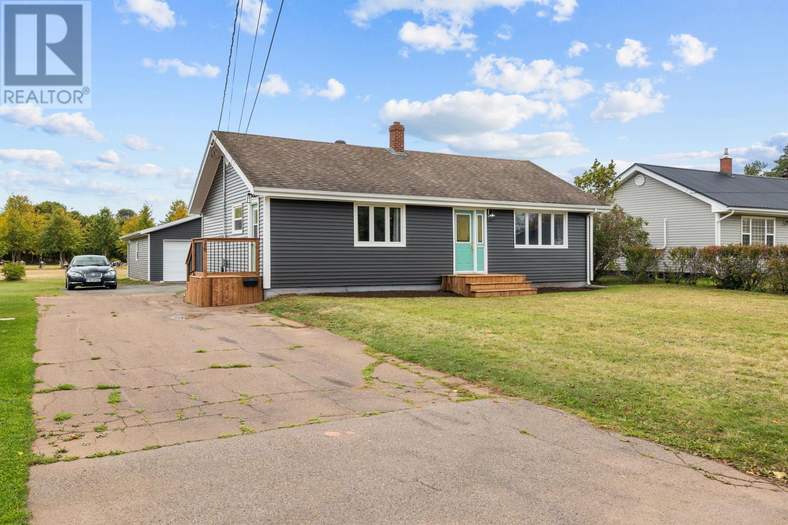 390 Highland Avenue, Summerside, Prince Edward Island  C1N 2M3 - Photo 1 - 202525822