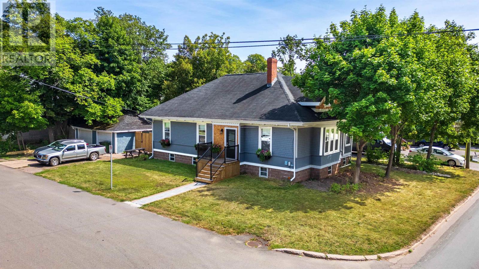 20 North River Road, Charlottetown, Prince Edward Island  C1A 3K4 - Photo 1 - 202525838