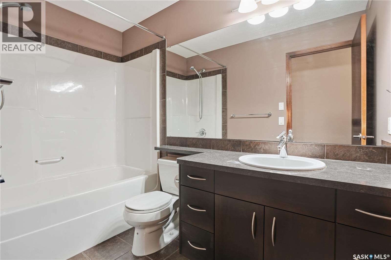 2279 Mackay Street, Regina, Saskatchewan  S4N 2S9 - Photo 22 - SK020815