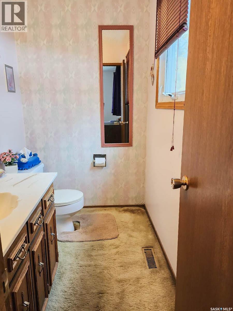 835 Battel Street N, Regina, Saskatchewan  S4X 1Y4 - Photo 9 - SK020772