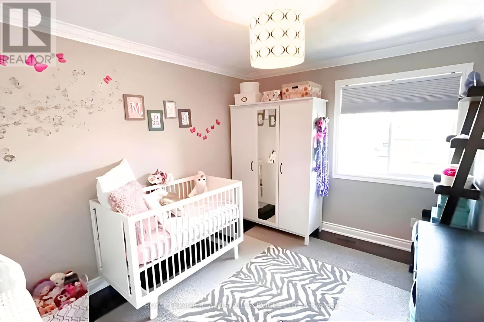 2384 Hollybrook Drive, Oakville, Ontario  L6M 4S8 - Photo 18 - W12462696