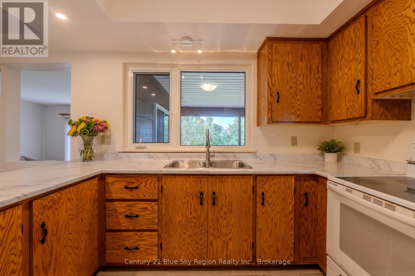 1355 Jane Street, North Bay, Ontario  P1B 3J5 - Photo 14 - X12462957