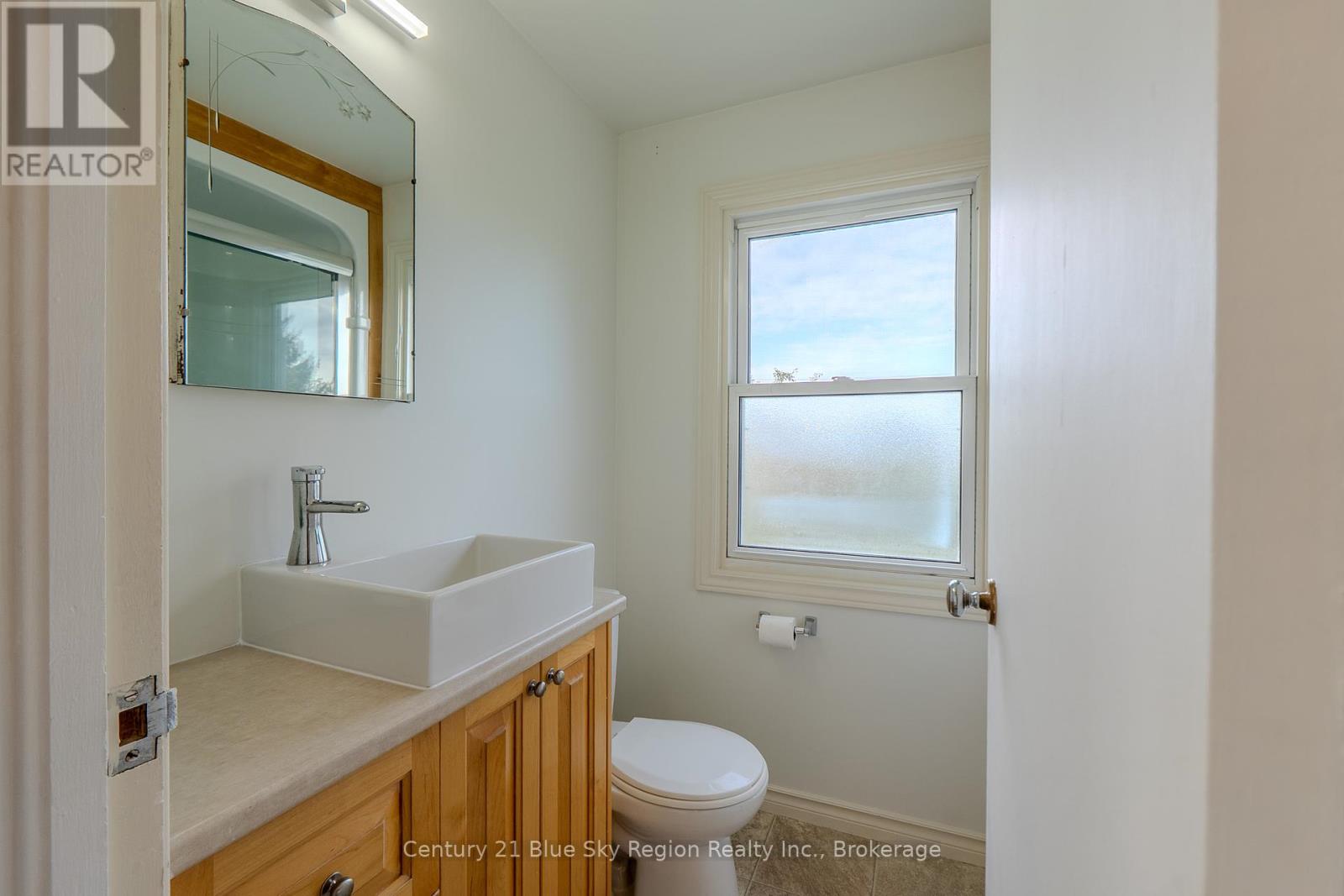 1355 Jane Street, North Bay, Ontario  P1B 3J5 - Photo 31 - X12462957