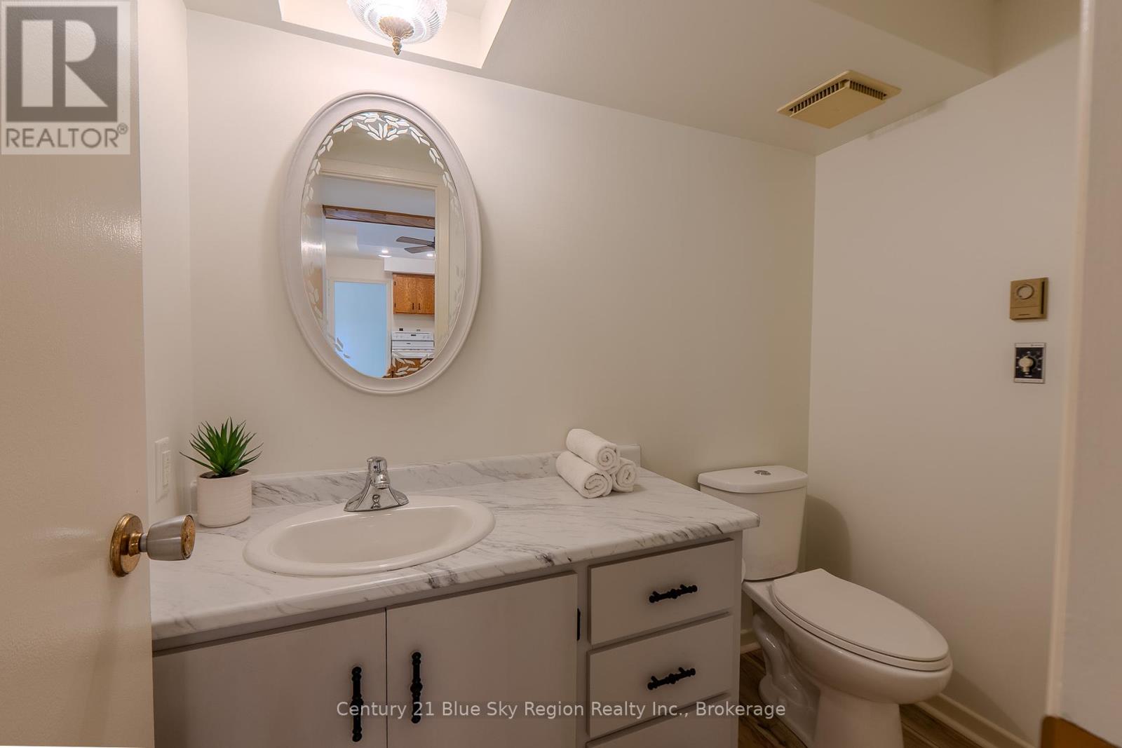 1355 Jane Street, North Bay, Ontario  P1B 3J5 - Photo 32 - X12462957