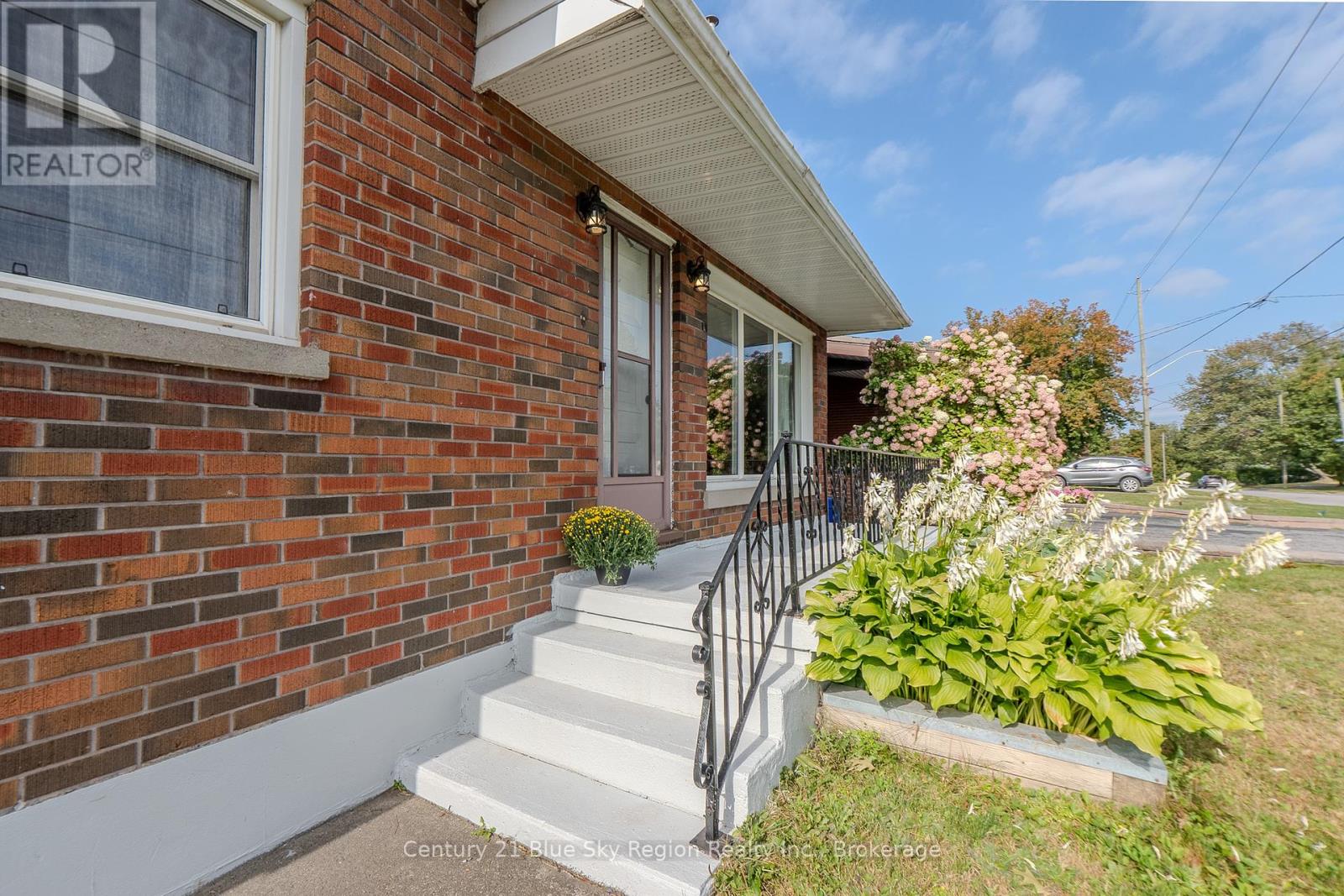 1355 Jane Street, North Bay, Ontario  P1B 3J5 - Photo 47 - X12462957