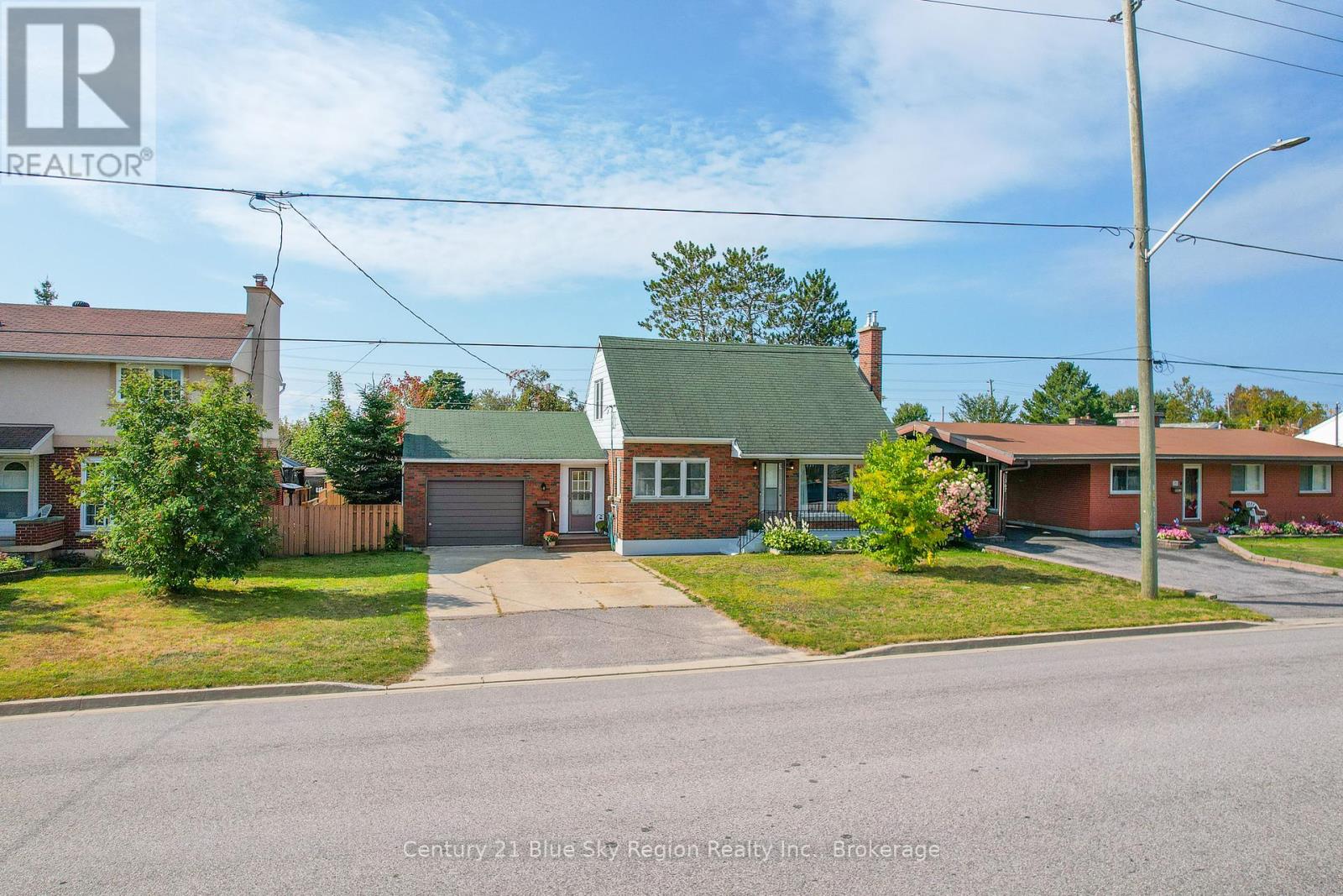 1355 Jane Street, North Bay, Ontario  P1B 3J5 - Photo 48 - X12462957