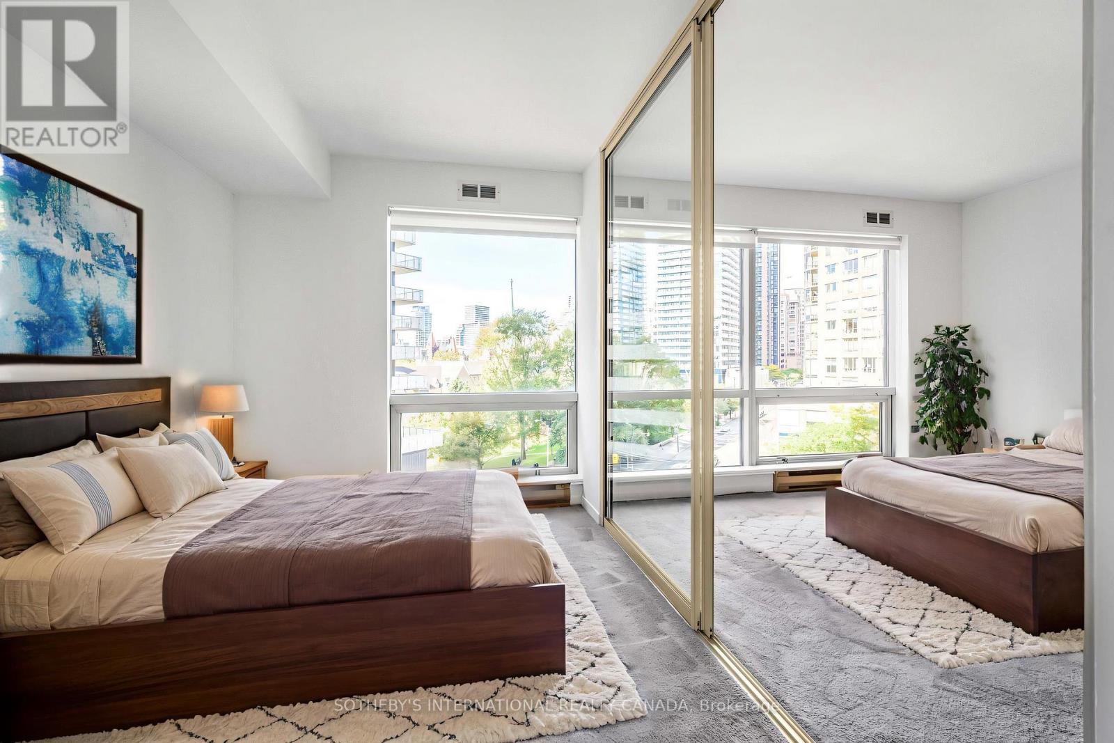 716 - 1001 Bay Street, Toronto, Ontario  M5S 3A6 - Photo 19 - C12461270