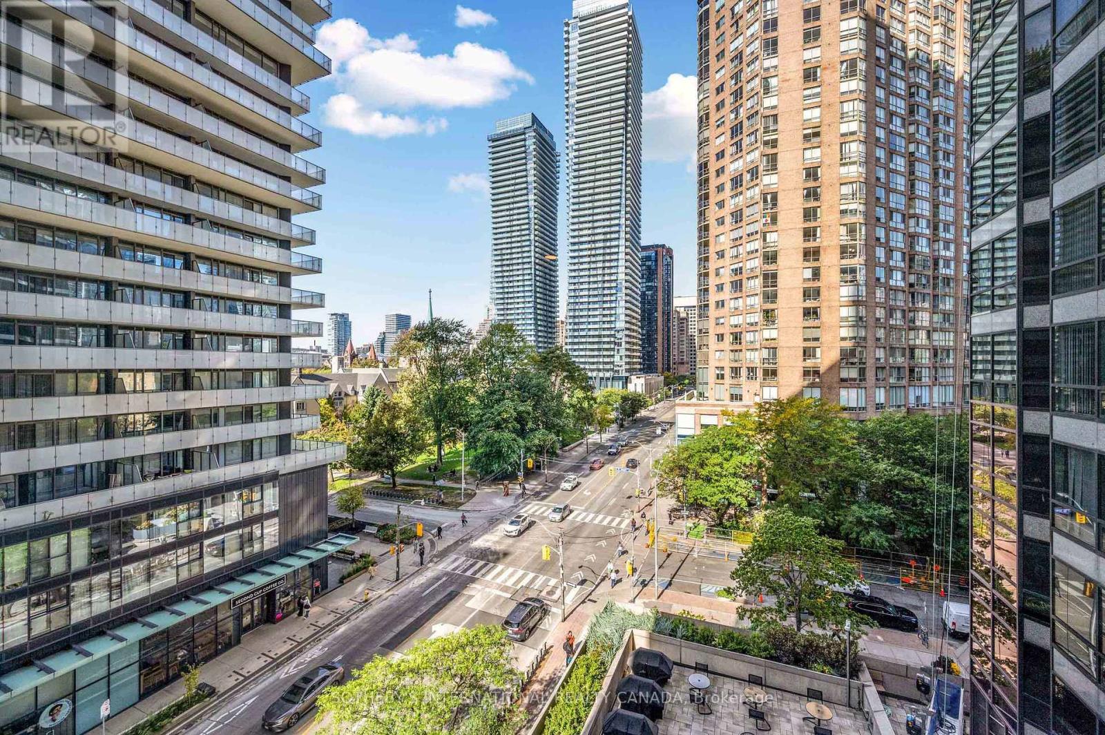 716 - 1001 Bay Street, Toronto, Ontario  M5S 3A6 - Photo 30 - C12461270