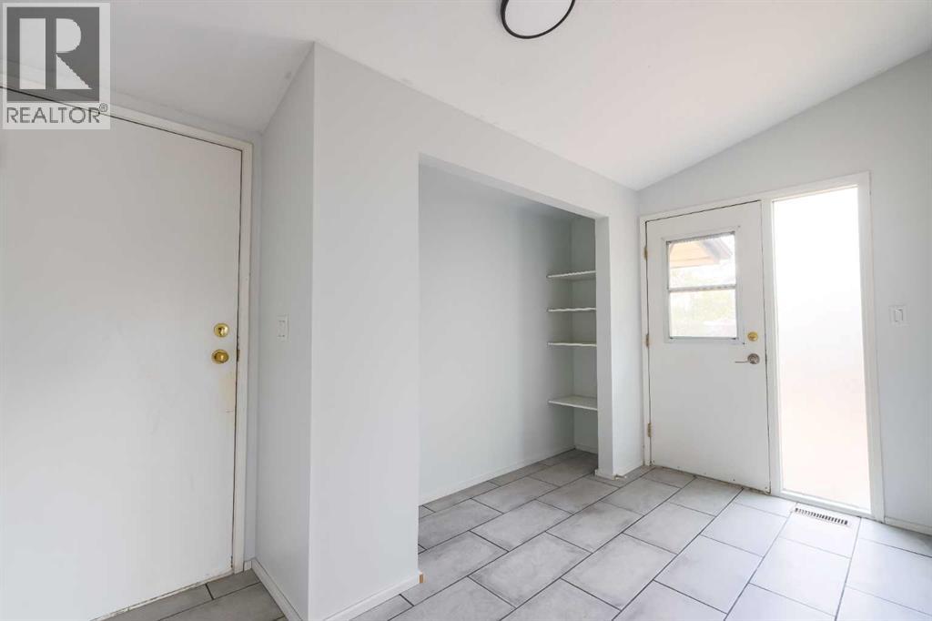 5603 56 Street, Rocky Mountain House, Alberta  T4T 1H7 - Photo 15 - A2261597