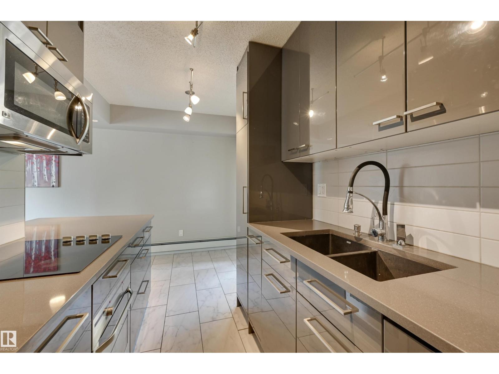 #104 10140 115 St Nw, Edmonton, Alberta  T5K 1T5 - Photo 12 - E4455925