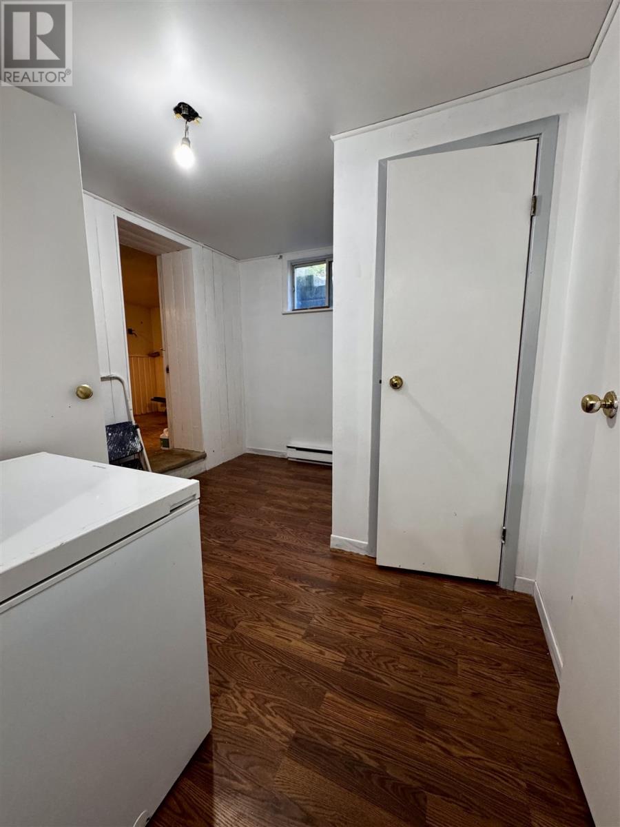 4 Silver Birch Dr, Sault Ste Marie, Ontario P6A 5S1 - Photo 28 - SM252454