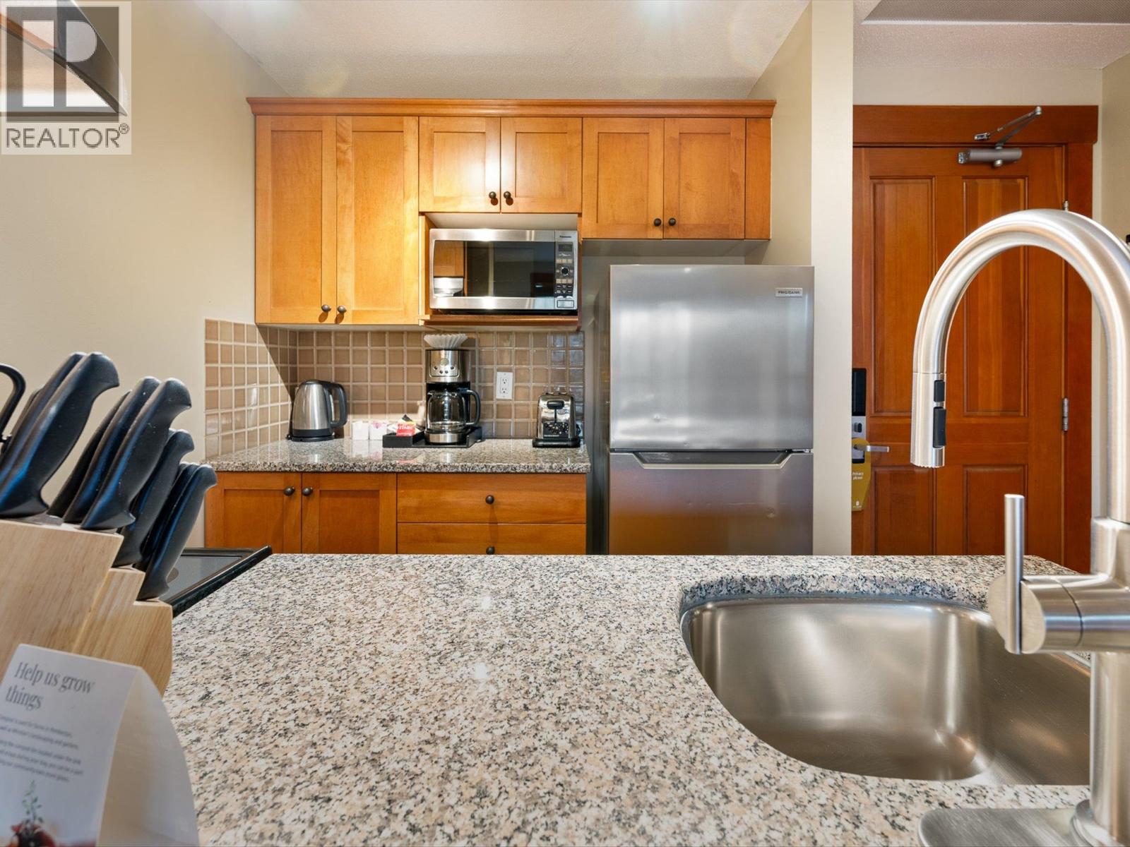 713 4320 Sundial Crescent, Whistler, British Columbia  V8E 1G6 - Photo 14 - R3053955