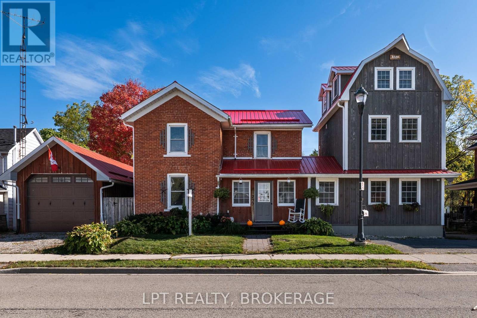 277 Brock Street, Gananoque, Ontario  K7G 1K5 - Photo 2 - X12462962