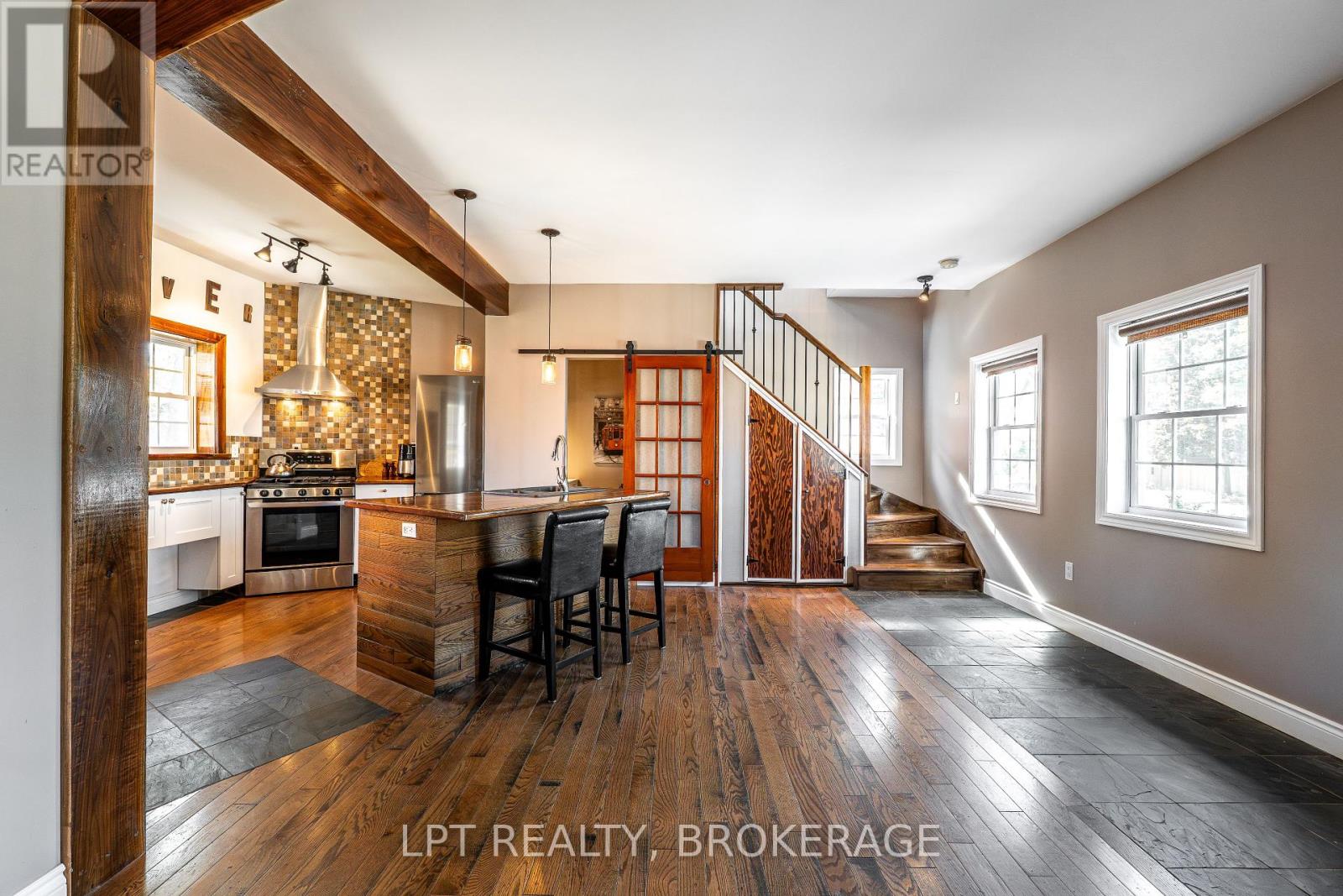 277 Brock Street, Gananoque, Ontario  K7G 1K5 - Photo 26 - X12462962