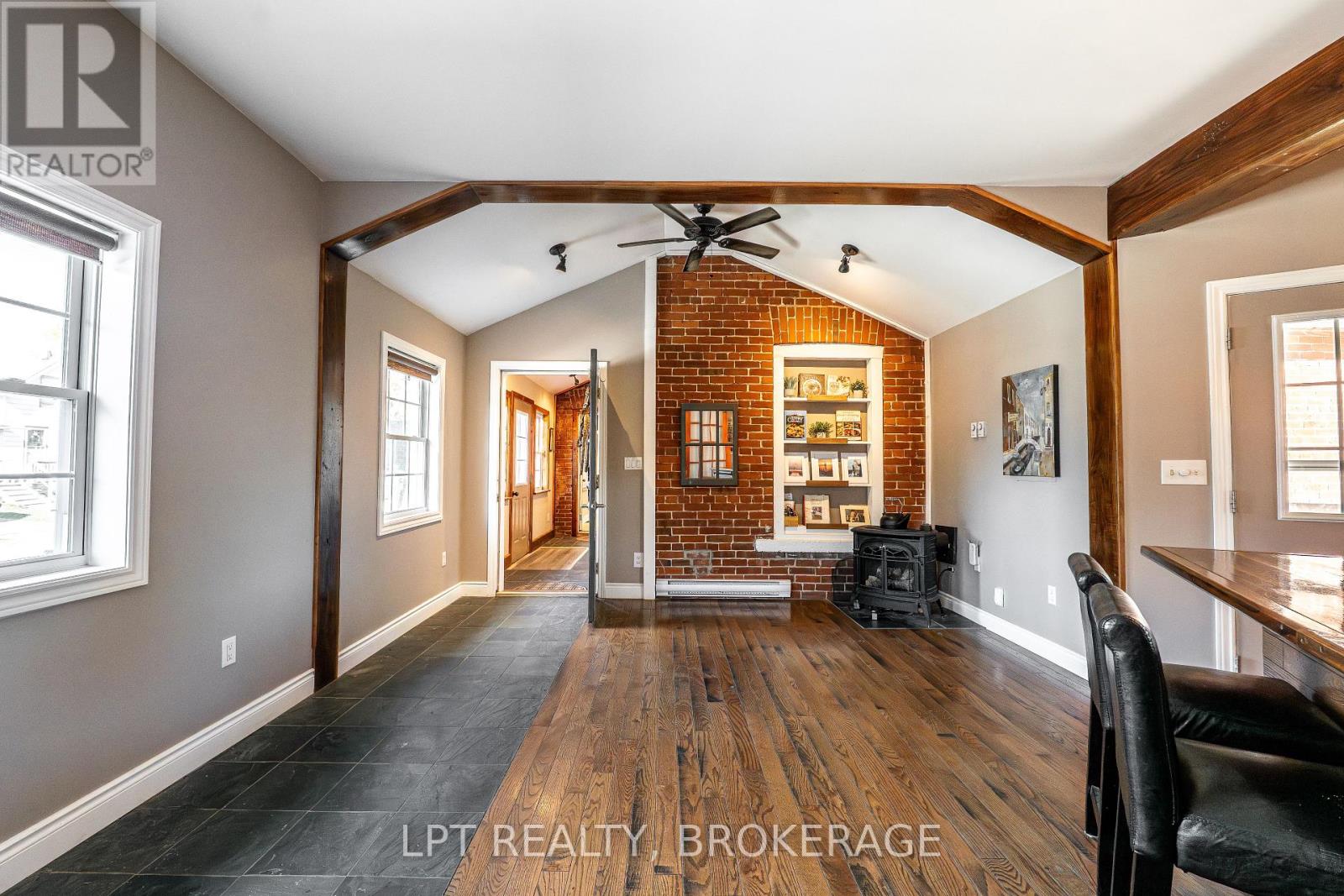 277 Brock Street, Gananoque, Ontario  K7G 1K5 - Photo 28 - X12462962