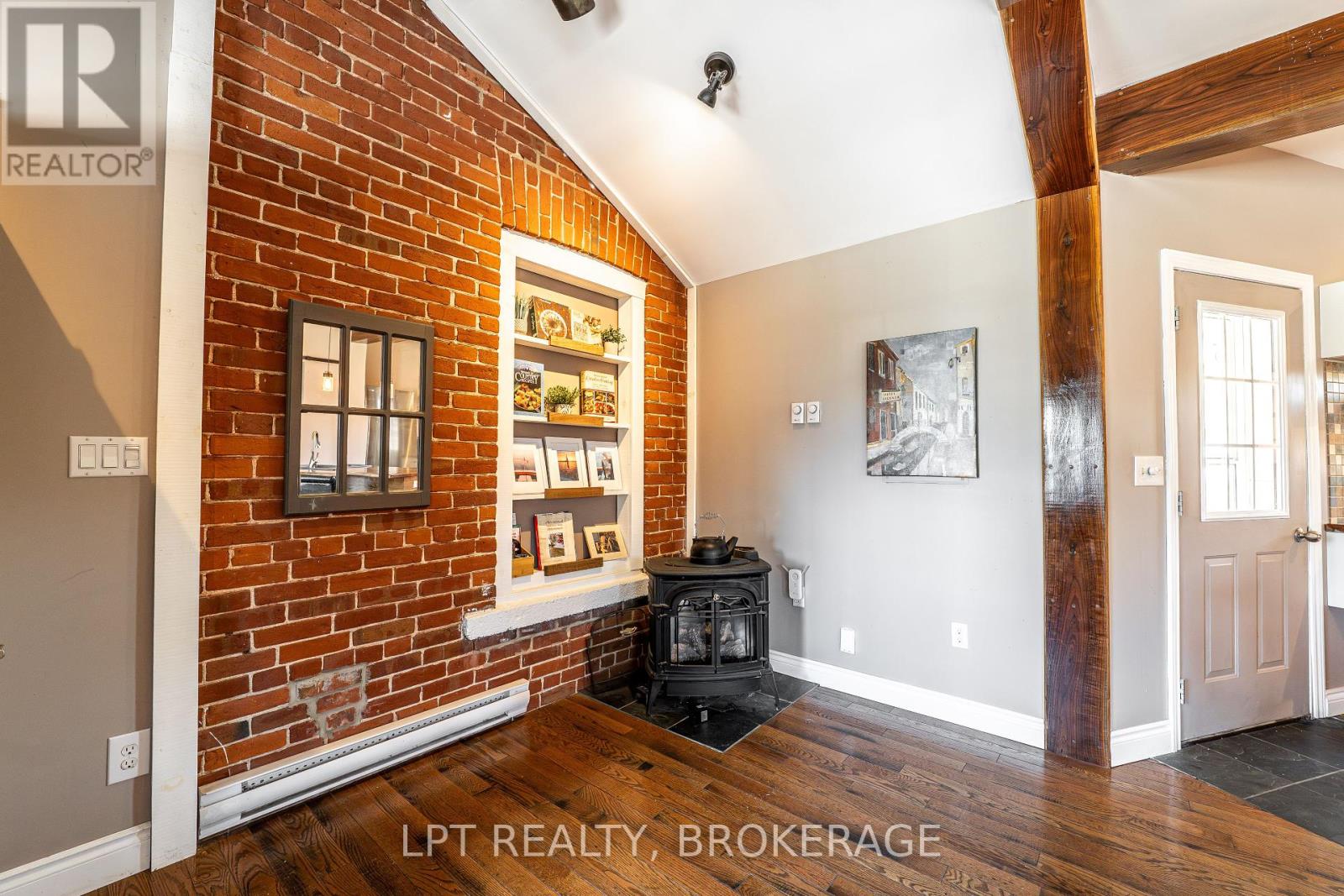 277 Brock Street, Gananoque, Ontario  K7G 1K5 - Photo 29 - X12462962