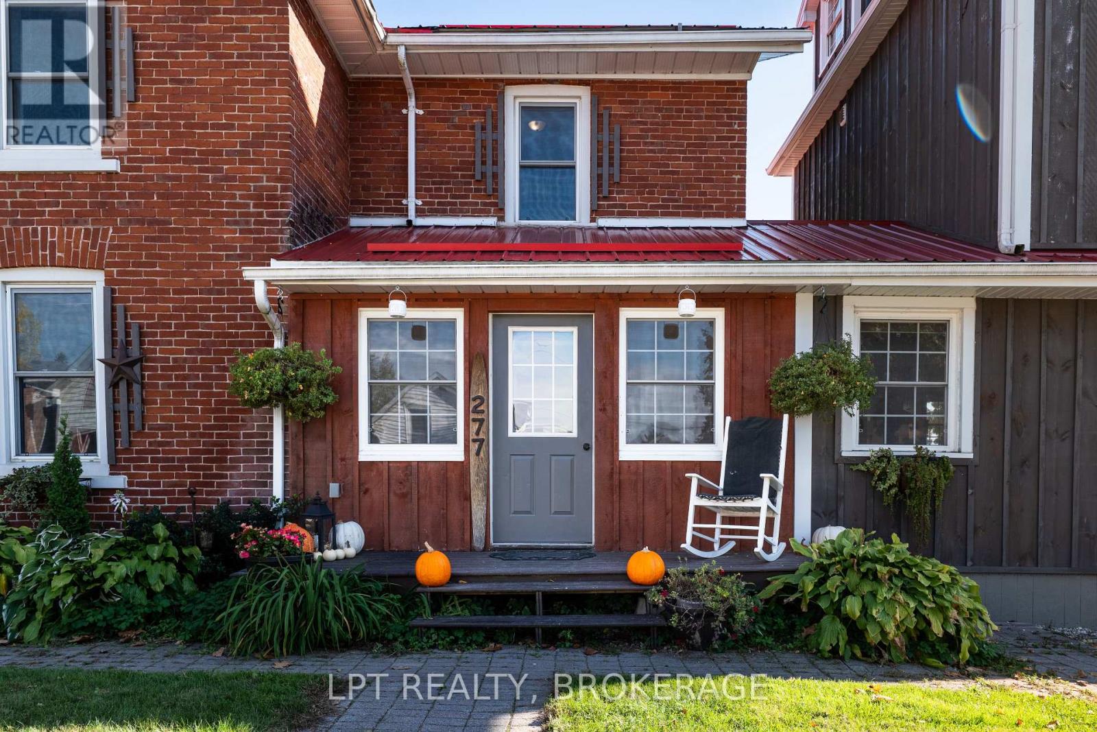 277 Brock Street, Gananoque, Ontario  K7G 1K5 - Photo 3 - X12462962