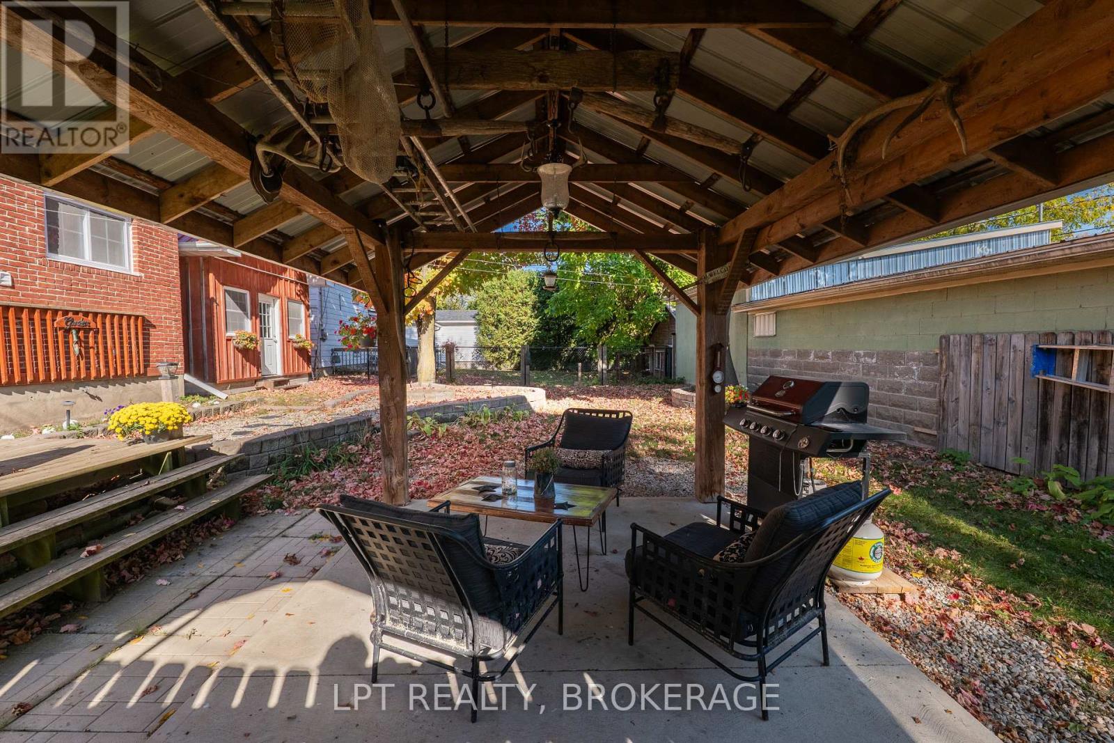 277 Brock Street, Gananoque, Ontario  K7G 1K5 - Photo 42 - X12462962