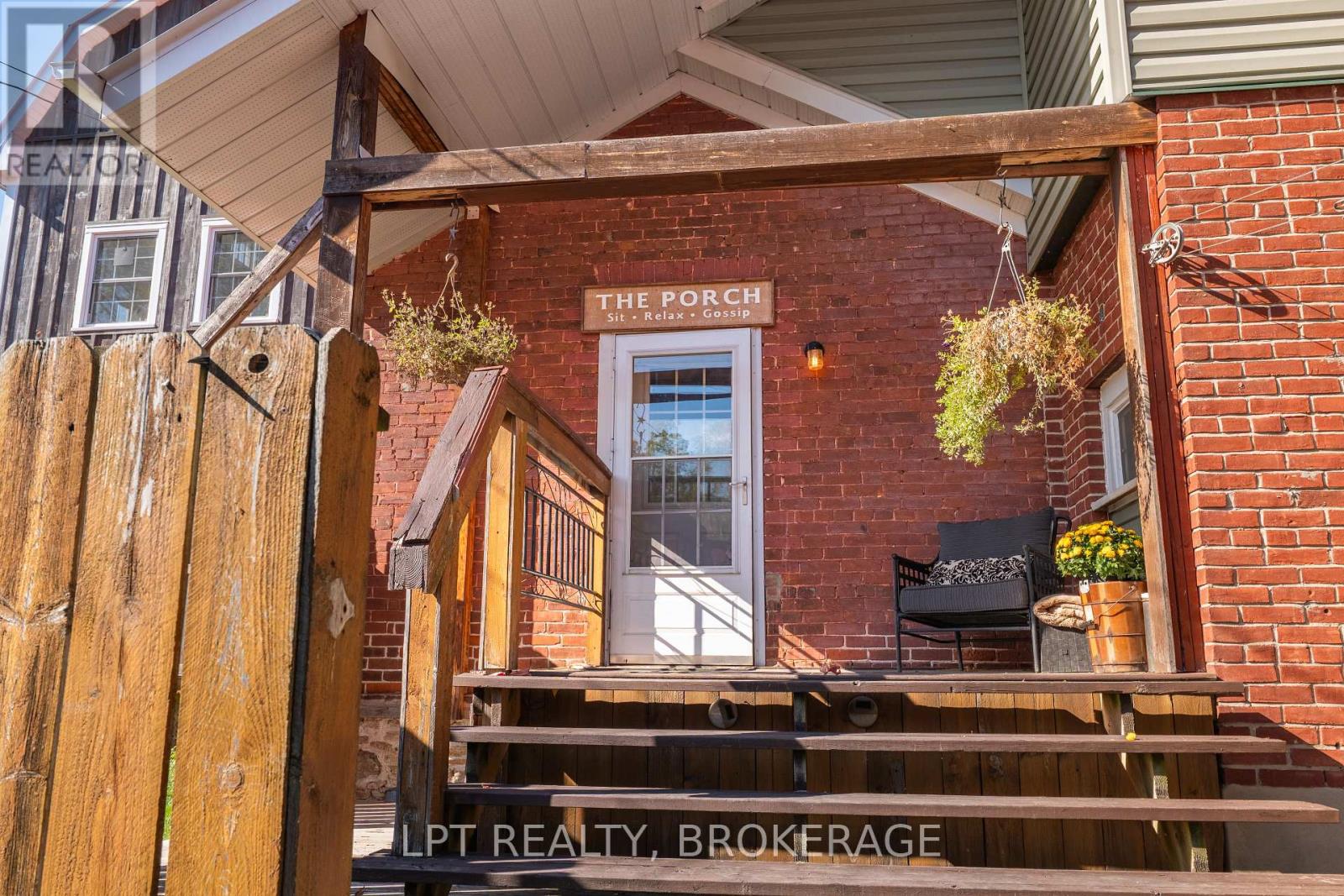 277 Brock Street, Gananoque, Ontario  K7G 1K5 - Photo 43 - X12462962