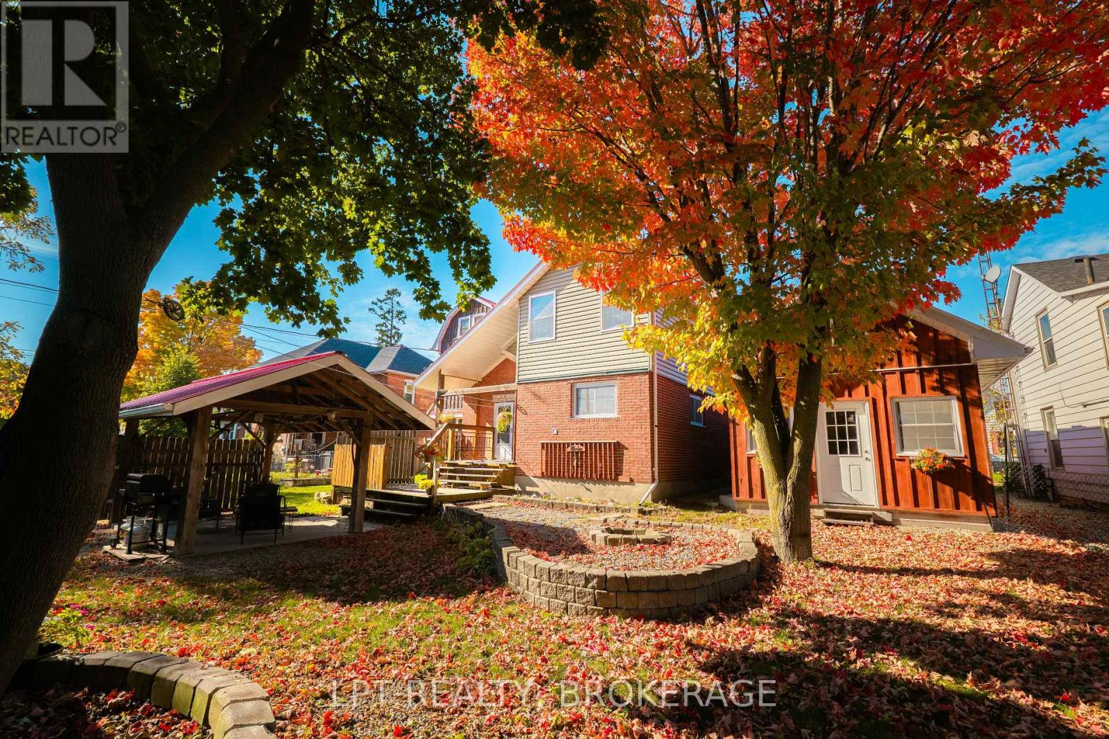 277 Brock Street, Gananoque, Ontario  K7G 1K5 - Photo 44 - X12462962