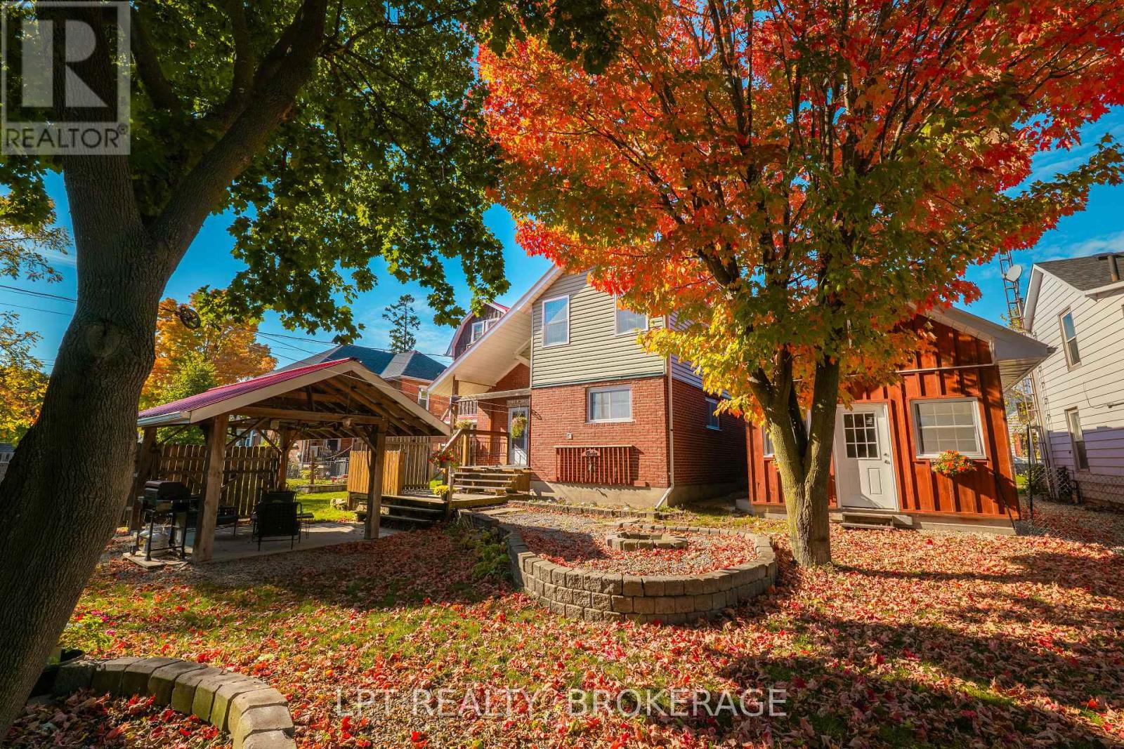 277 Brock Street, Gananoque, Ontario  K7G 1K5 - Photo 45 - X12462962
