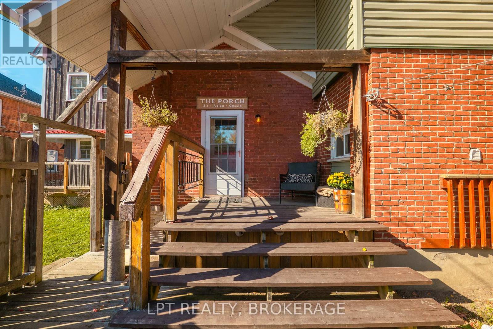277 Brock Street, Gananoque, Ontario  K7G 1K5 - Photo 47 - X12462962