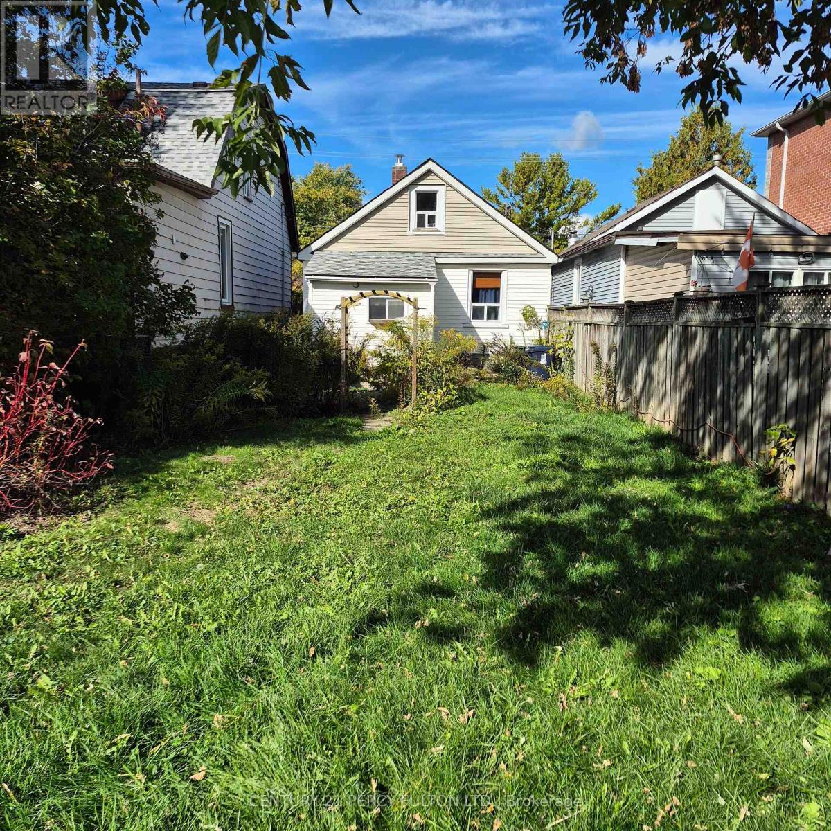 171 Raleigh Avenue, Toronto, Ontario  M1K 1A5 - Photo 6 - E12462558