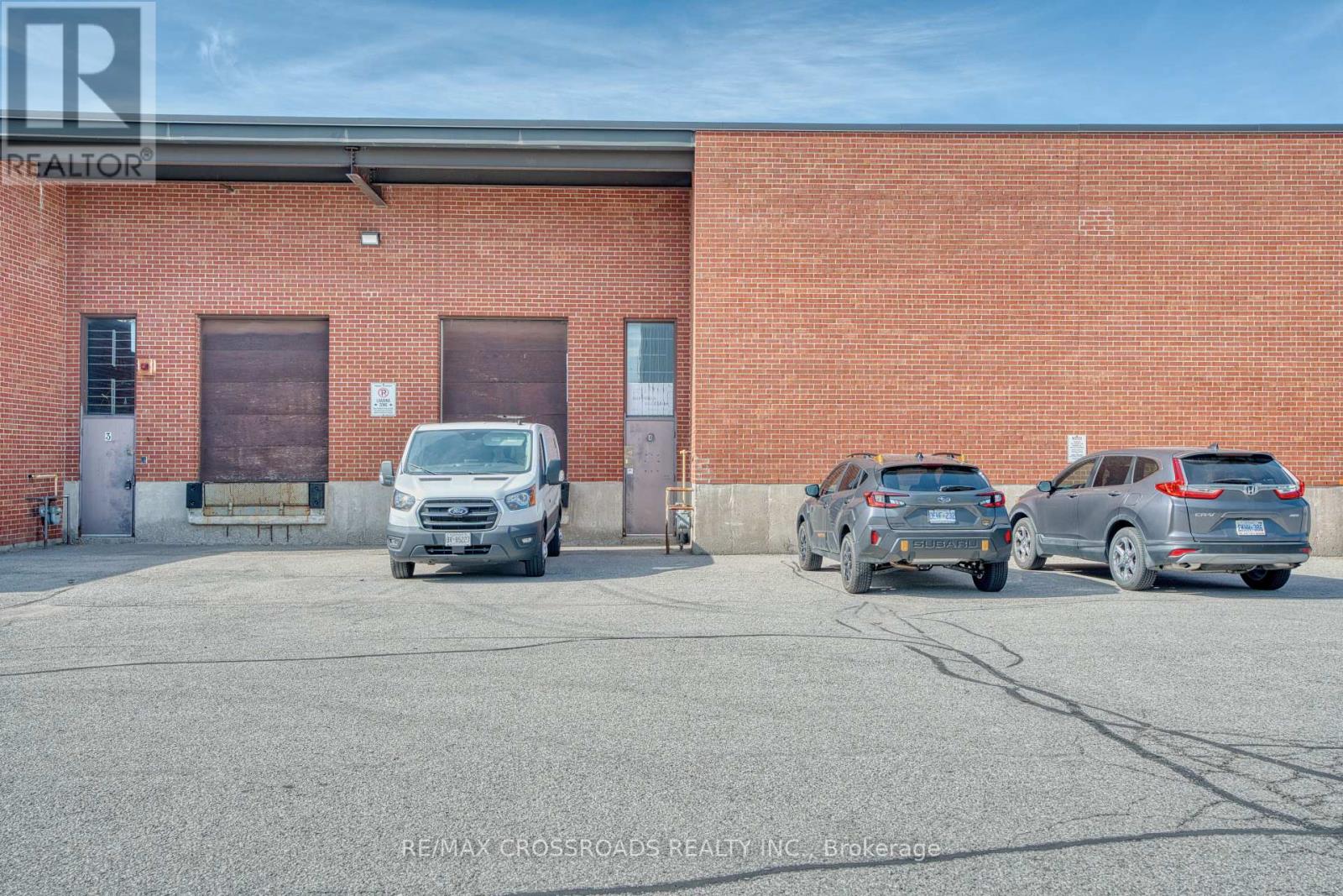 4 - 16 Esna Park Drive, Markham, Ontario  L3R 5X1 - Photo 19 - N12437236