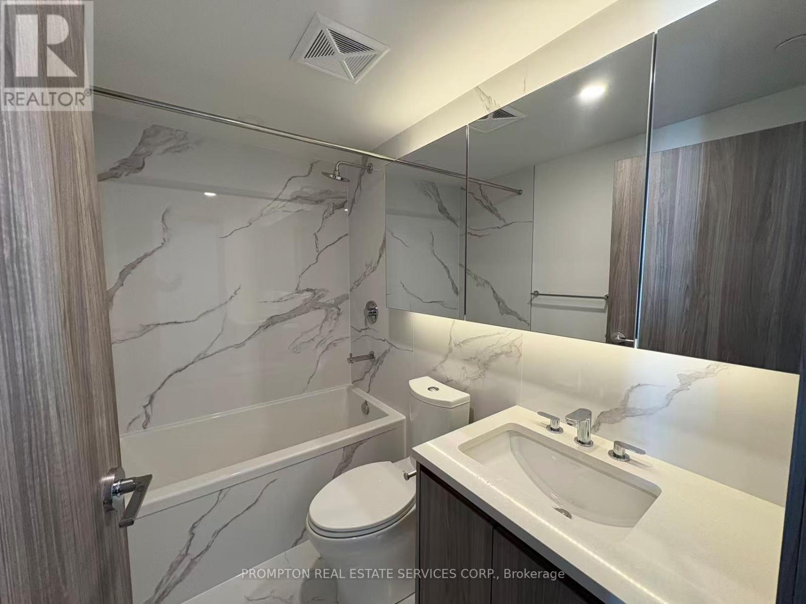 4609 - 1 Concord Cityplace Way, Toronto, Ontario  M5V 0X3 - Photo 7 - C12454795