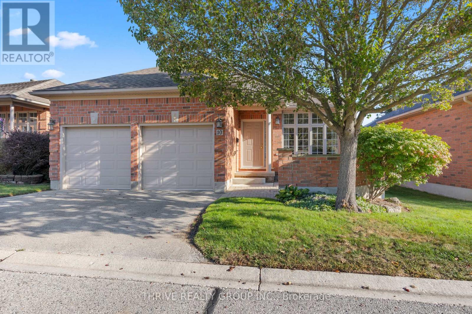 10 - 18 Cadeau Terrace, London South, Ontario  N6K 4Z1 - Photo 2 - X12462895