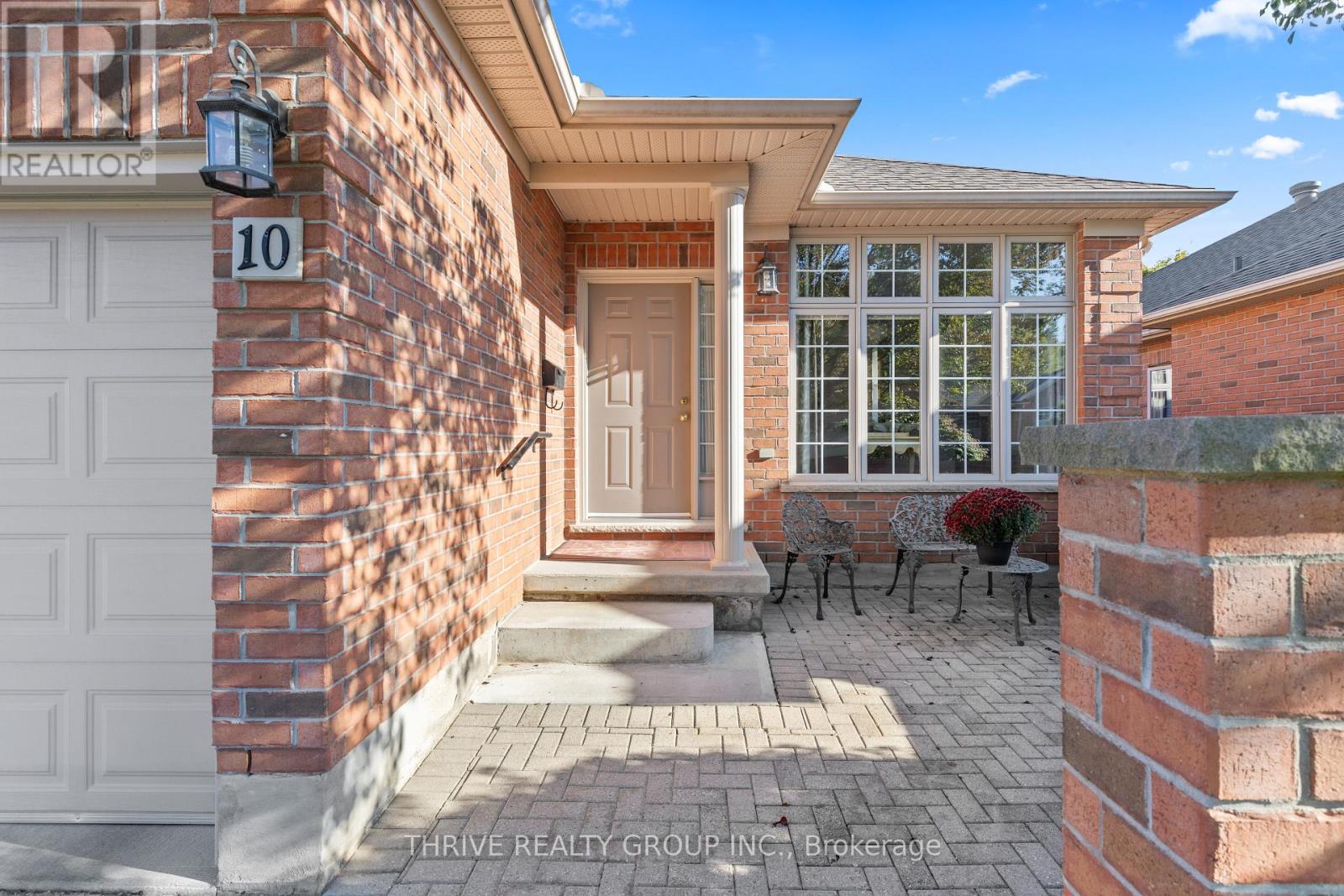 10 - 18 Cadeau Terrace, London South, Ontario  N6K 4Z1 - Photo 4 - X12462895