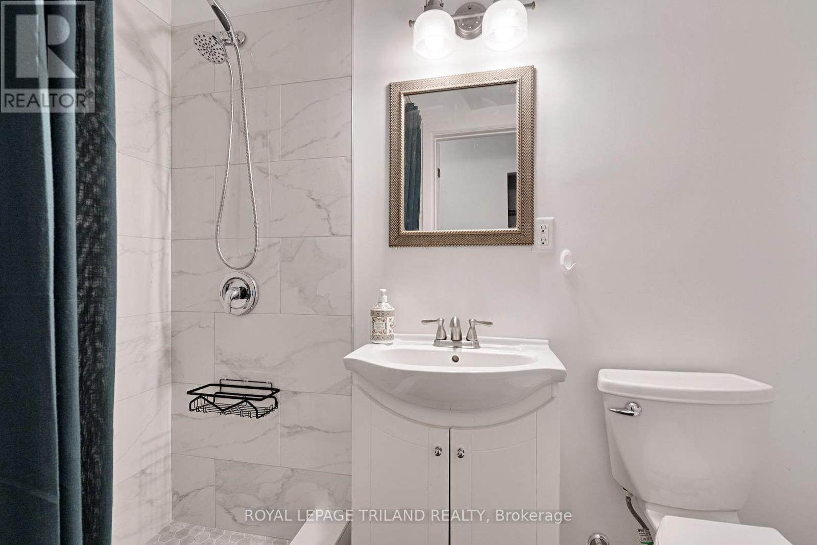 411 Wilkins Street, London South, Ontario  N6C 5B5 - Photo 31 - X12463019