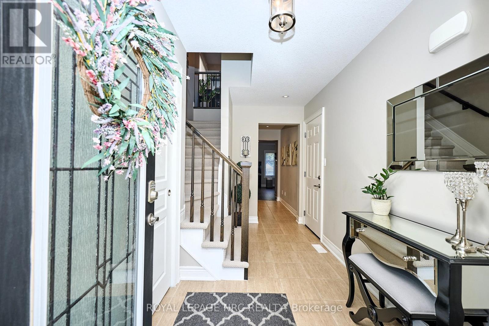 118 Roselawn Crescent, Welland, Ontario  L3C 0C4 - Photo 10 - X12462968