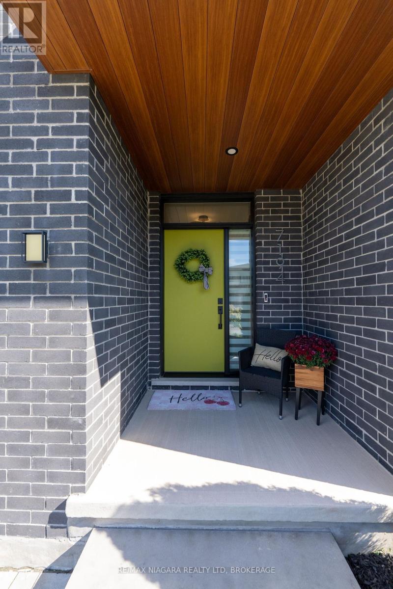 7194 Parsa Street, Niagara Falls (Brown), Ontario  L2H 3T1 - Photo 3 - X12462996