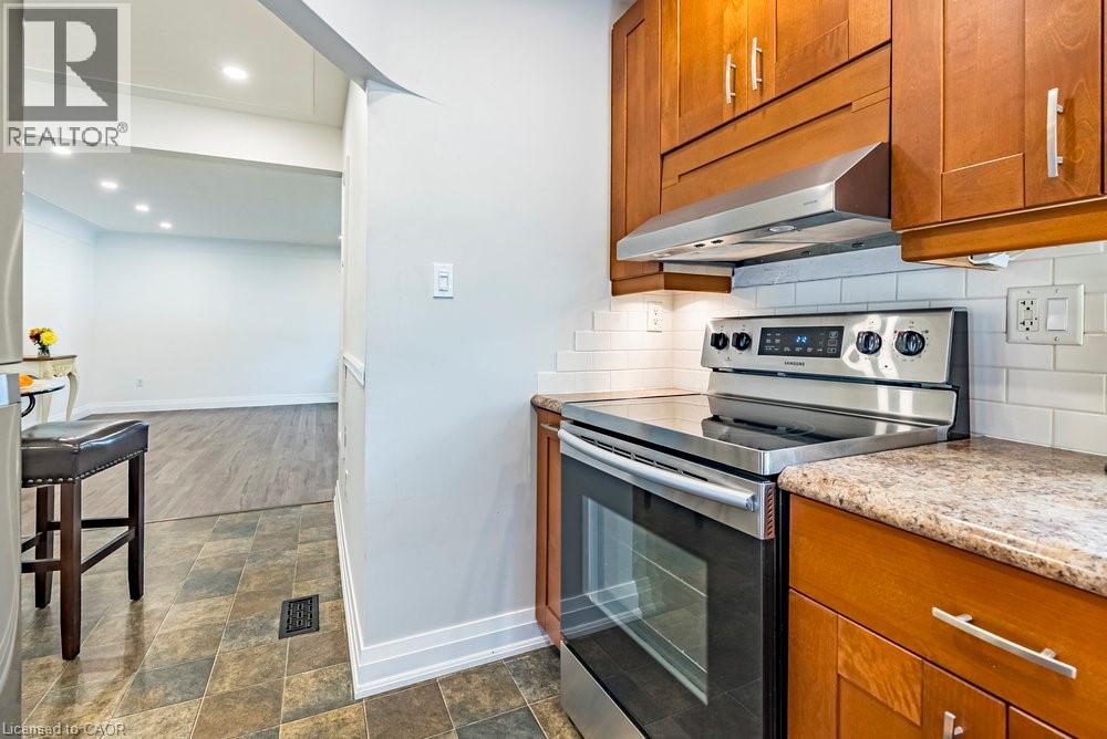 105 Mcelroy Road E, Hamilton, Ontario  L9A 1Z1 - Photo 14 - 40778646