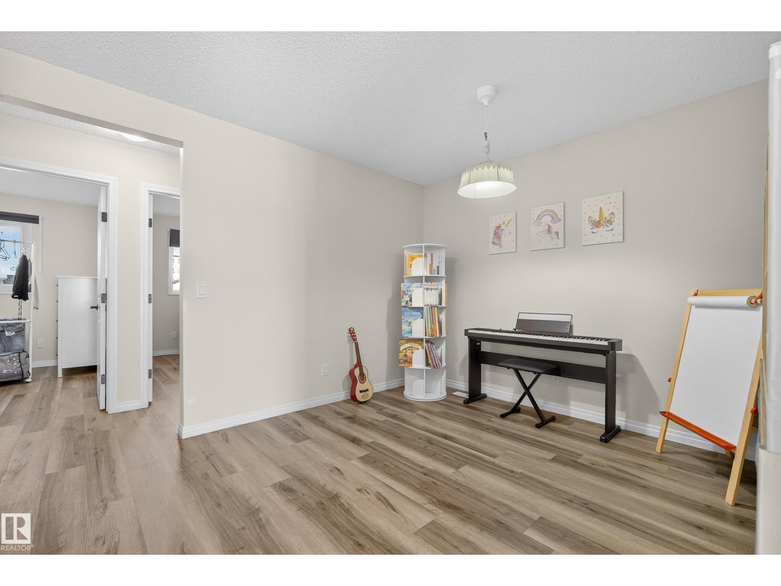 1011 Daniels Lo Sw, Edmonton, Alberta  T6W 4C9 - Photo 20 - E4462124