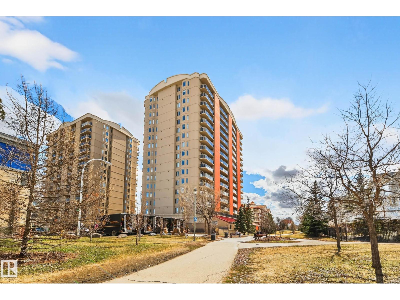 #804 10909 103 AV NW, edmonton, Alberta