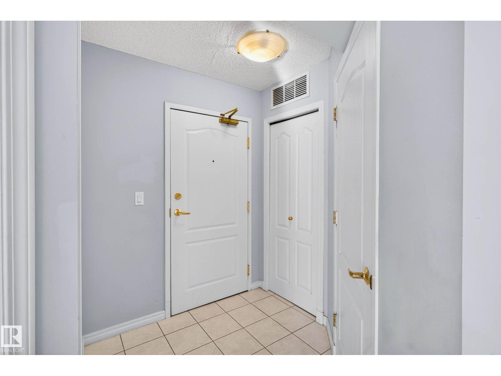 #804 10909 103 Av Nw, Edmonton, Alberta  T5K 2W7 - Photo 4 - E4462126