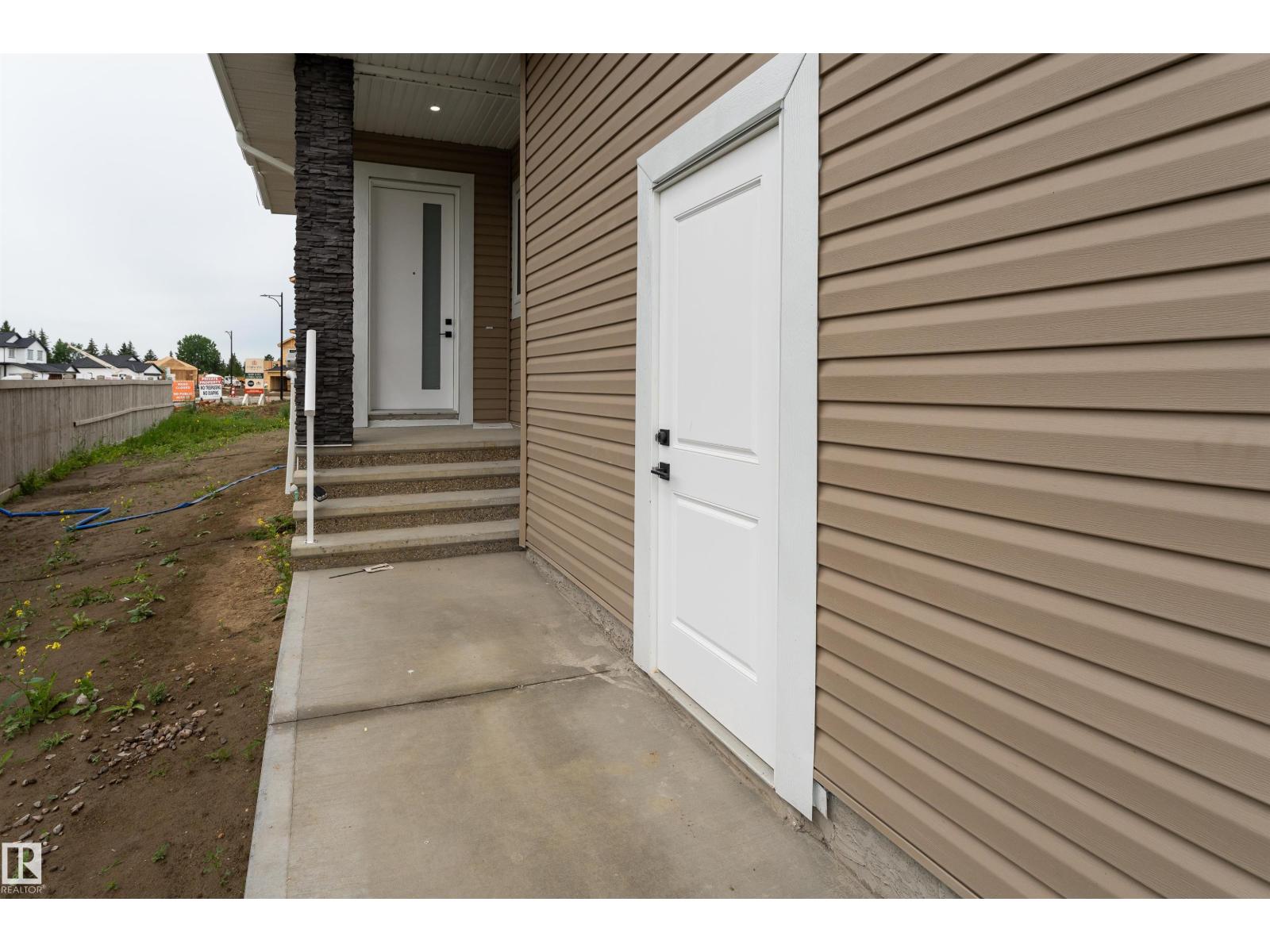 147 Graybriar Dr, Stony Plain, Alberta  T7Z 2Z2 - Photo 2 - E4462127