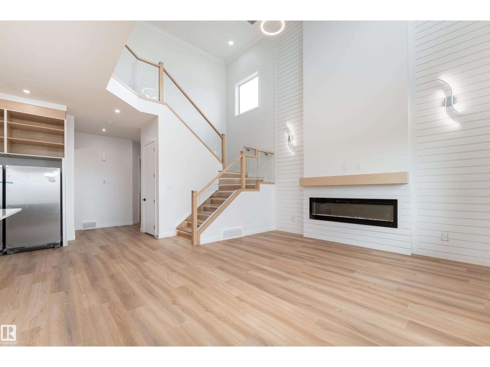 147 Graybriar Dr, Stony Plain, Alberta  T7Z 2Z2 - Photo 4 - E4462127