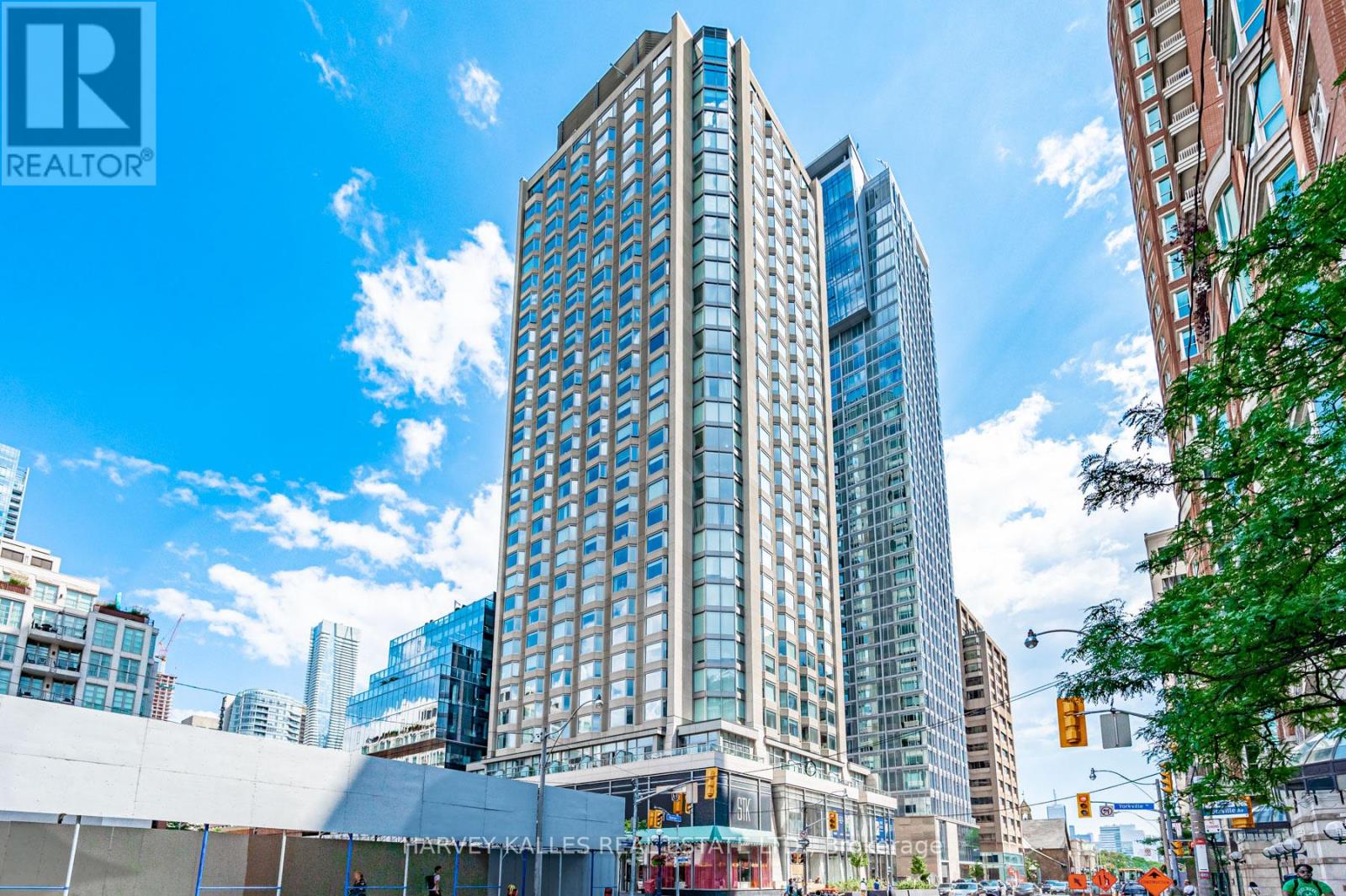 819 - 155 Yorkville Avenue, Toronto, Ontario  M5R 1C4 - Photo 19 - C12462805