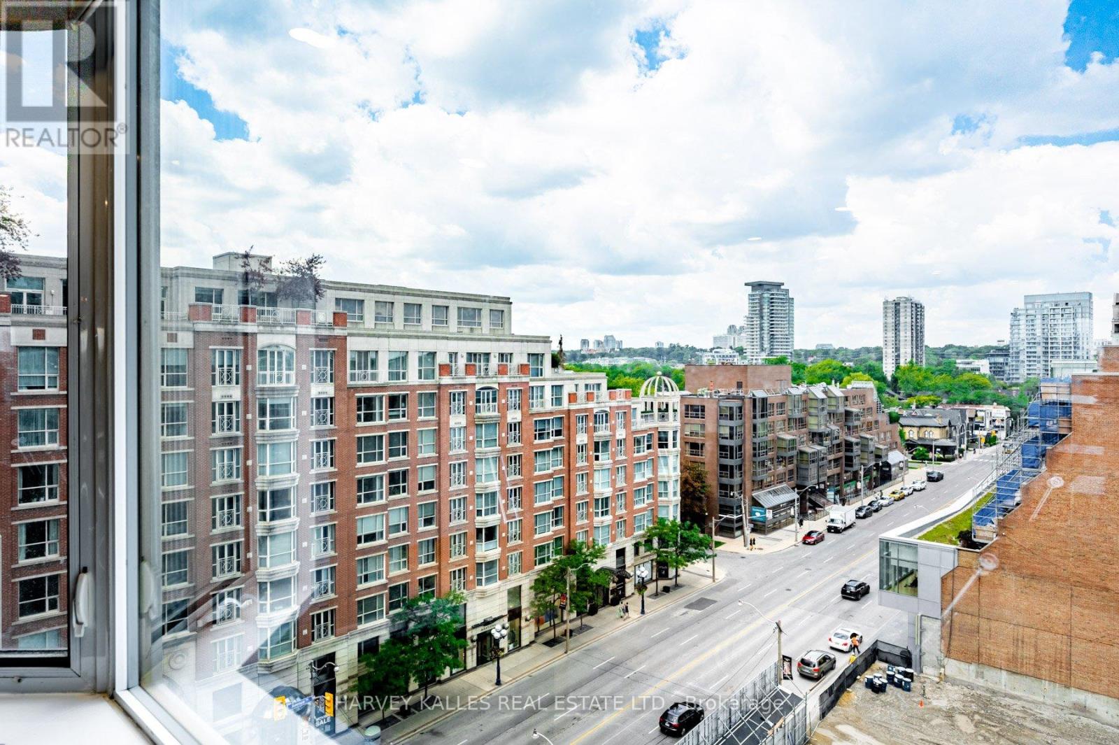 819 - 155 Yorkville Avenue, Toronto, Ontario  M5R 1C4 - Photo 24 - C12462805