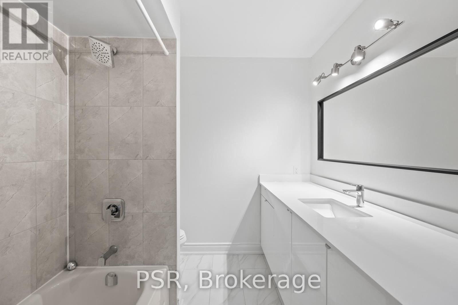 6 - 3314 Yonge Street, Toronto, Ontario  M4N 2M4 - Photo 17 - C12462806